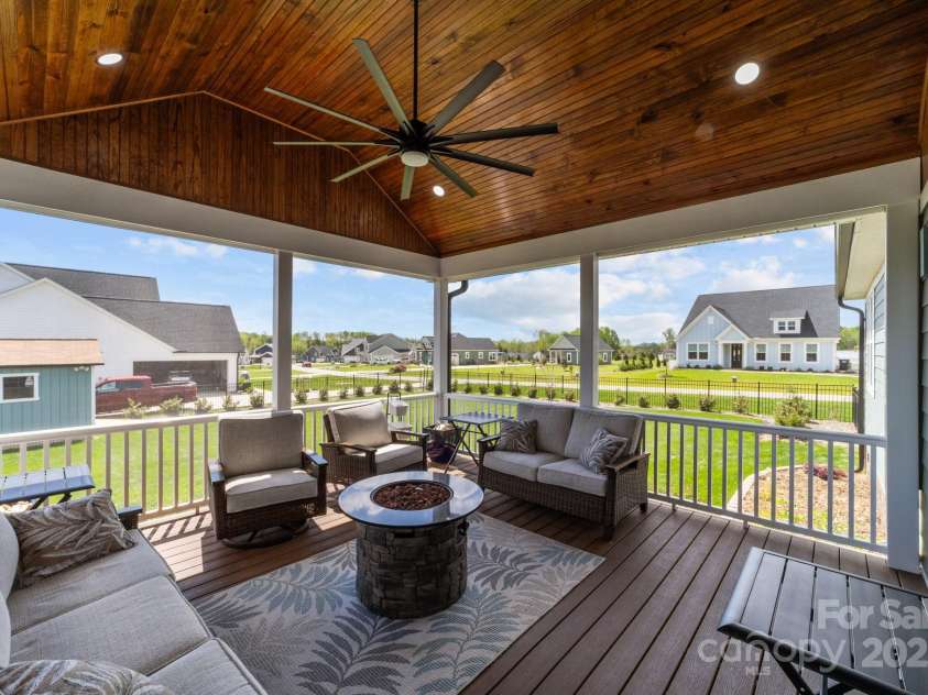 1050 Coppergate Drive, Salisbury, NC 28147.  MLS# CAR4248915, YatesRealty ID 8142. 