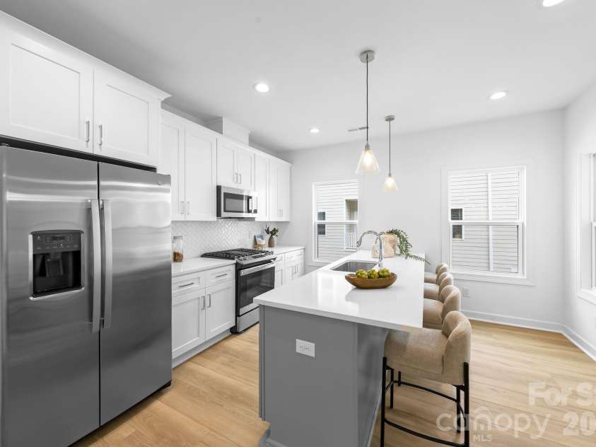 3920 Hager Drive, Charlotte, NC 28208.  MLS# CAR4350564, YatesRealty ID 8142. 