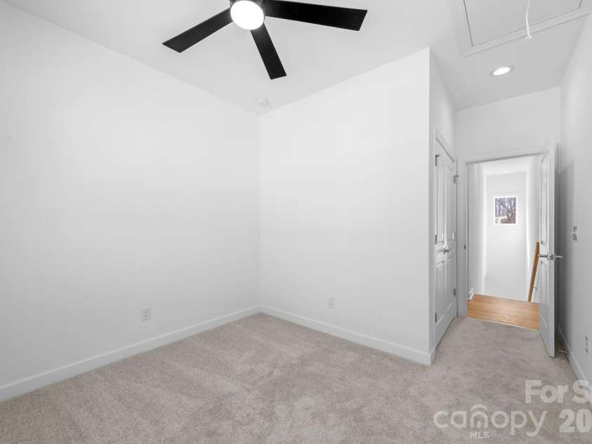 3920 Hager Drive, Charlotte, NC 28208.  MLS# CAR4350564, YatesRealty ID 8142. 