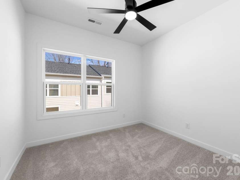 3920 Hager Drive, Charlotte, NC 28208.  MLS# CAR4350564, YatesRealty ID 8142. 