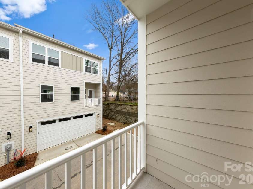 3920 Hager Drive, Charlotte, NC 28208.  MLS# CAR4350564, YatesRealty ID 8142. 
