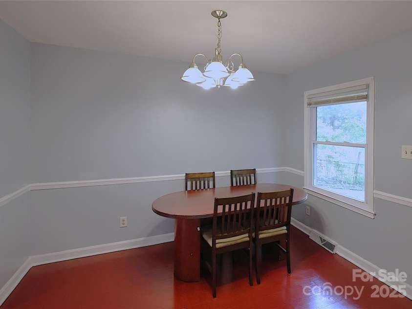 6126 Eagle Peak Drive, Charlotte, NC 28214.  MLS# CAR4224487, YatesRealty ID 8144. 