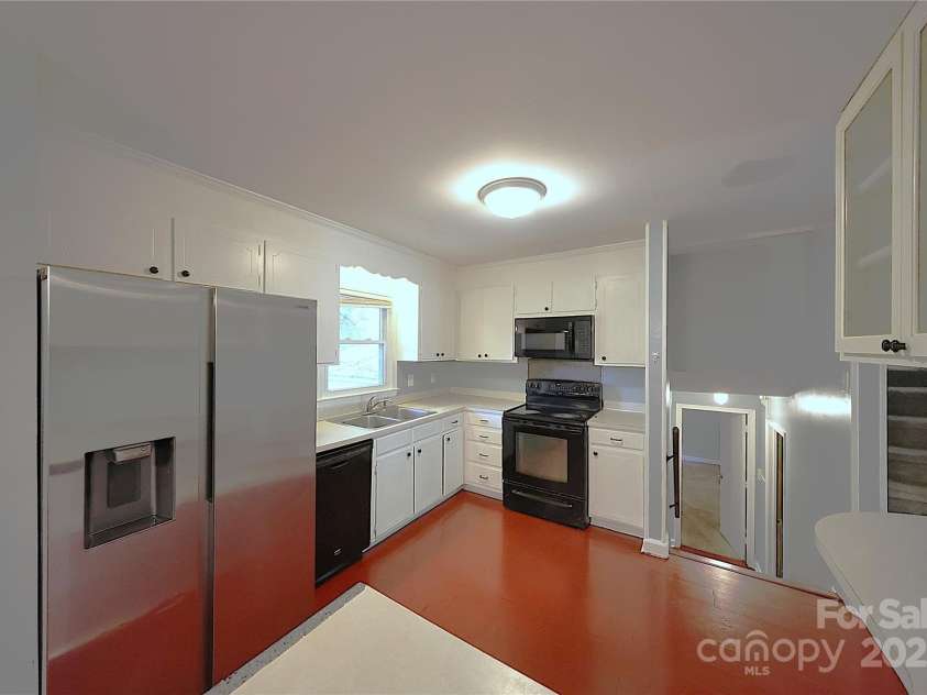 6126 Eagle Peak Drive, Charlotte, NC 28214.  MLS# CAR4224487, YatesRealty ID 8144. 