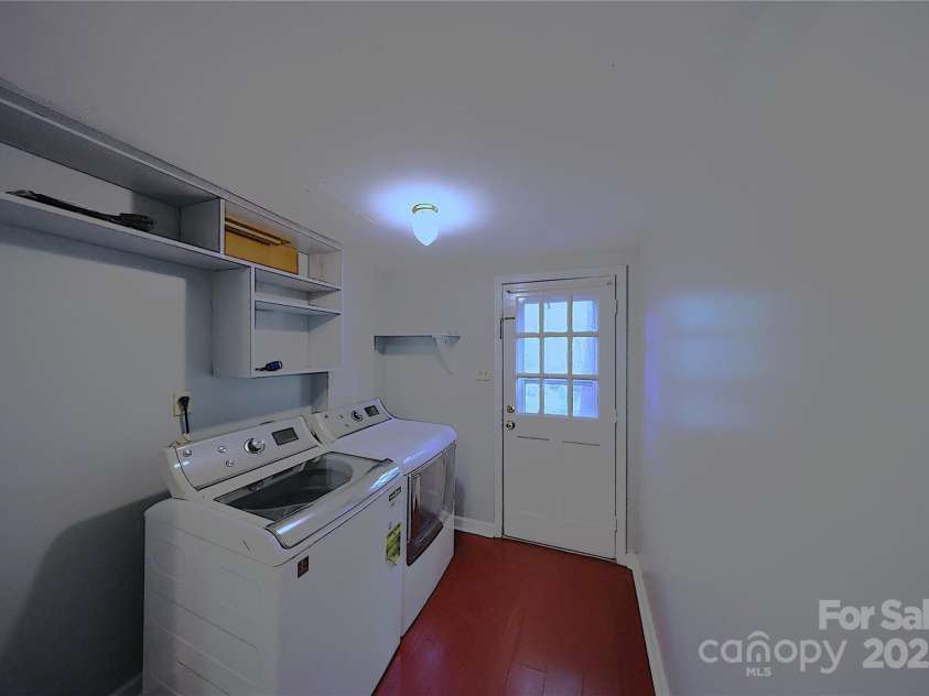 6126 Eagle Peak Drive, Charlotte, NC 28214.  MLS# CAR4224487, YatesRealty ID 8144. 