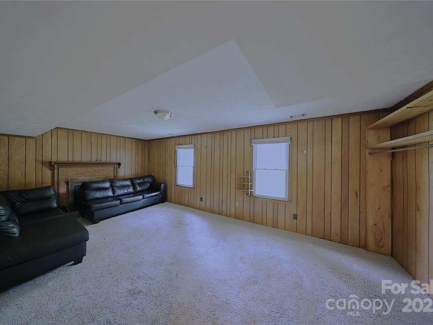 6126 Eagle Peak Drive, Charlotte, NC 28214.  MLS# CAR4224487, YatesRealty ID 8144. 