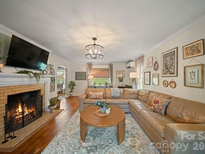 121 Johnson Street, Canton, NC 28716.  MLS# CAR4360270, YatesRealty ID 8149. 