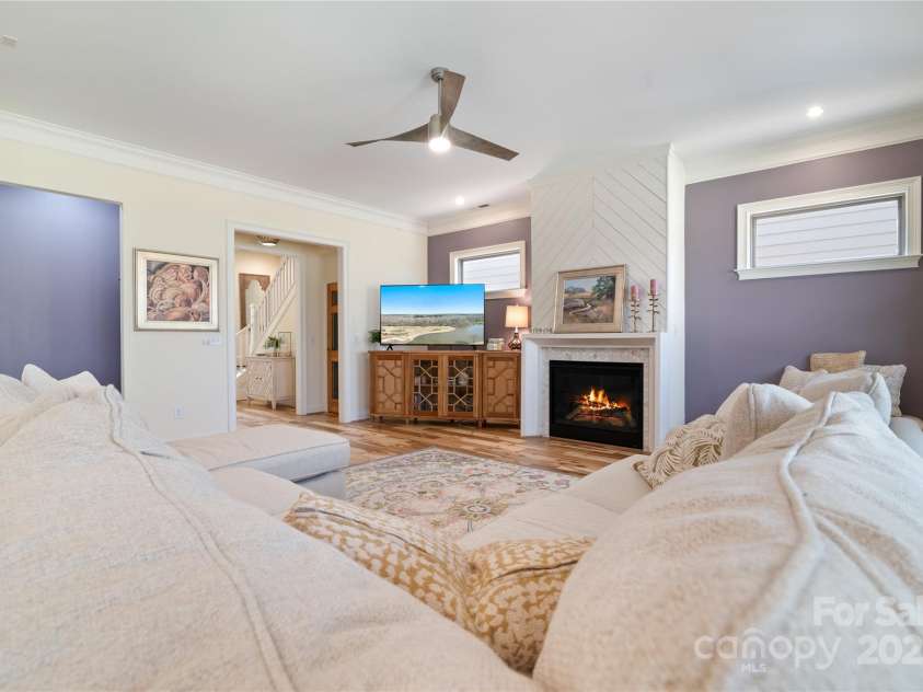15115 Rocky Bluff Loop, Davidson, NC 28036.  MLS# CAR4238392, YatesRealty ID 8149. 