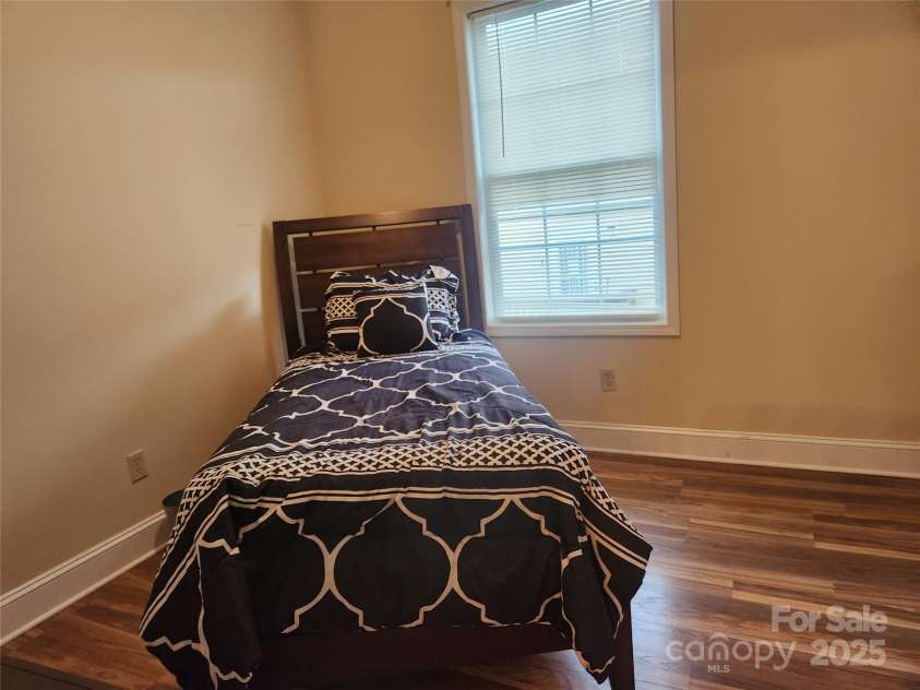 979 Chapel Road, Asheville, NC 28803.  MLS# CAR4219077, YatesRealty ID 815. 