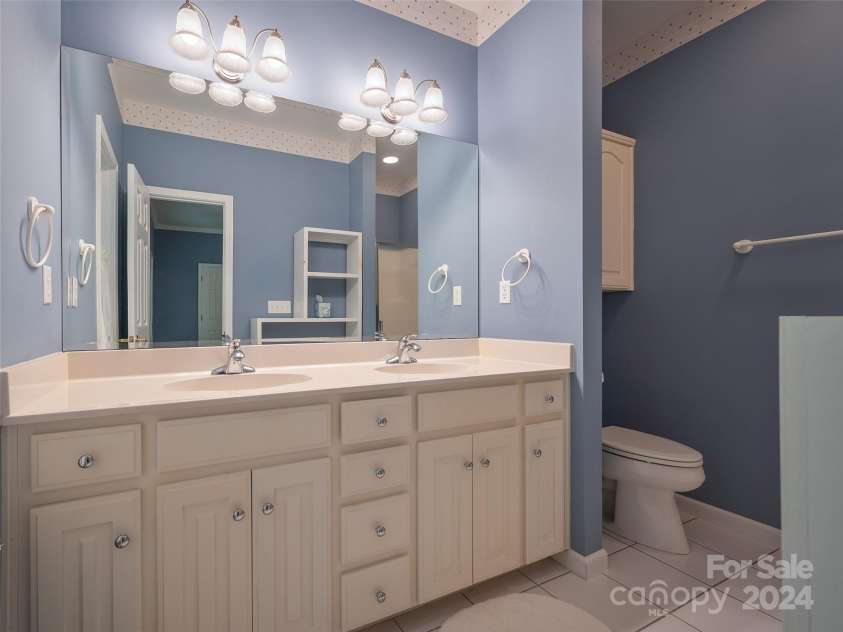 65 Winfield Cove, Saluda, NC 28773.  MLS# CAR4076540, YatesRealty ID 8151. Bathroom for Bedroom #3