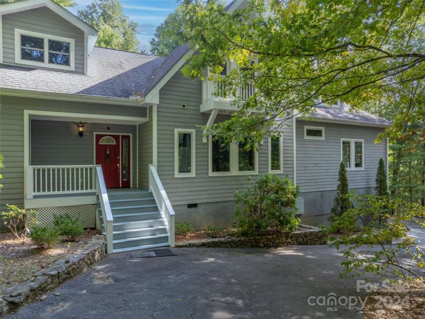 65 Winfield Cove, Saluda, NC 28773.  MLS# CAR4076540, YatesRealty ID 8151. FRONT