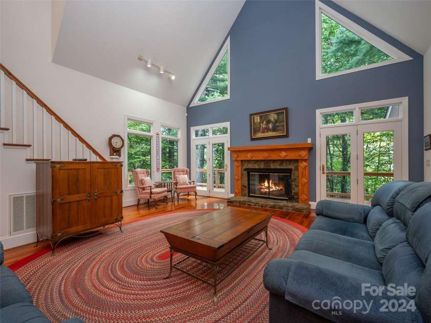 65 Winfield Cove, Saluda, NC 28773.  MLS# CAR4076540, YatesRealty ID 8151. Living Room