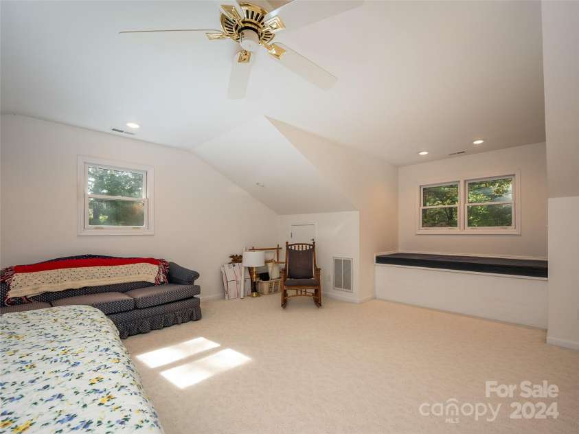 65 Winfield Cove, Saluda, NC 28773.  MLS# CAR4076540, YatesRealty ID 8151. Upstairs room to Left