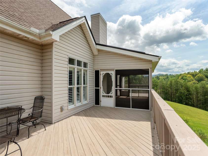 209 Velvet Lane, Weaverville, NC 28787.  MLS# CAR4176545, YatesRealty ID 8152. 