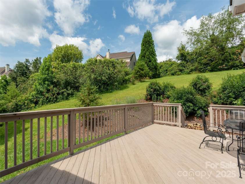 209 Velvet Lane, Weaverville, NC 28787.  MLS# CAR4176545, YatesRealty ID 8152. 