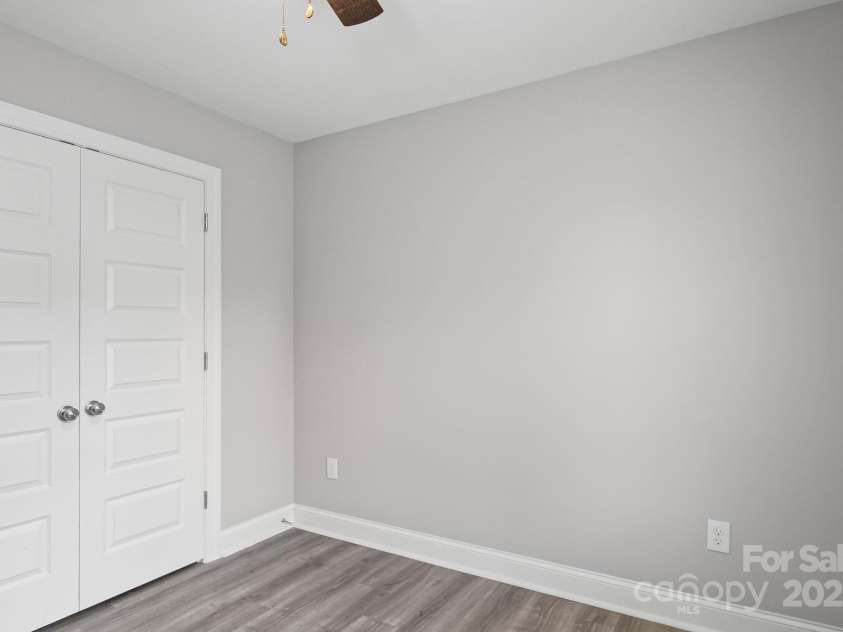 511 Carolina Avenue, Spencer, NC 28159.  MLS# CAR4304467, YatesRealty ID 8152. 