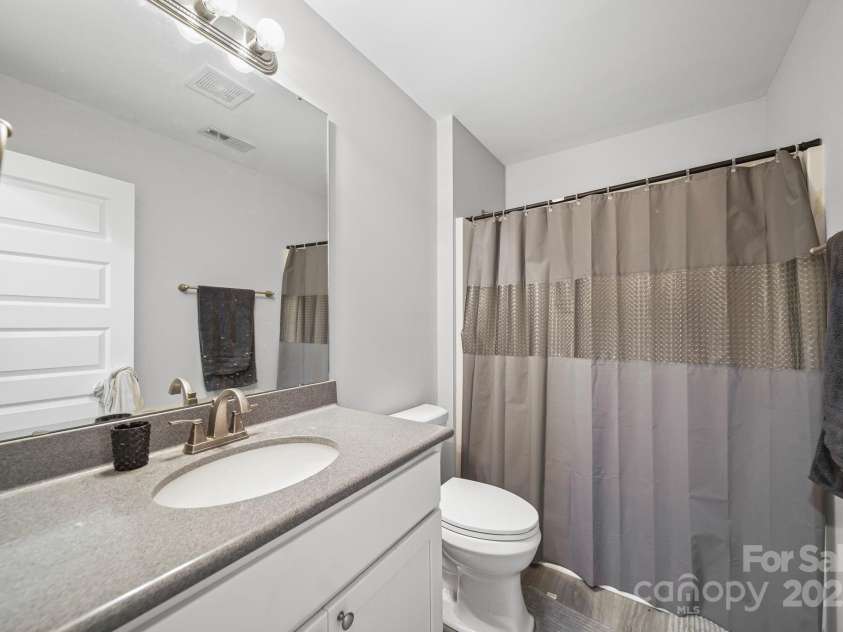 511 Carolina Avenue, Spencer, NC 28159.  MLS# CAR4304467, YatesRealty ID 8152. 