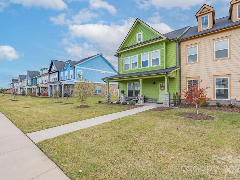 1044 Riverwalk Parkway, Rock Hill, SC 29730.  MLS# CAR4322662, YatesRealty ID 8153. 