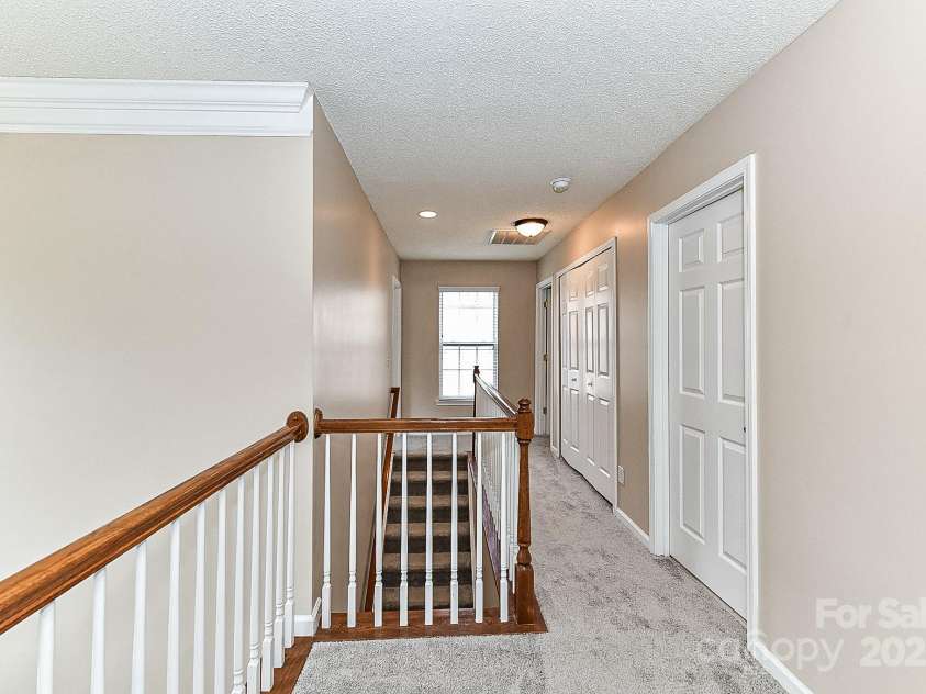 7713 Dunoon Lane, Charlotte, NC 28269.  MLS# CAR4223130, YatesRealty ID 8154. 