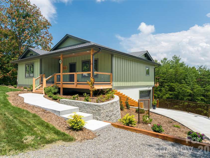 9 Ginger Spice Trail, Weaverville, NC 28787.  MLS# CAR4363754, YatesRealty ID 8154. 