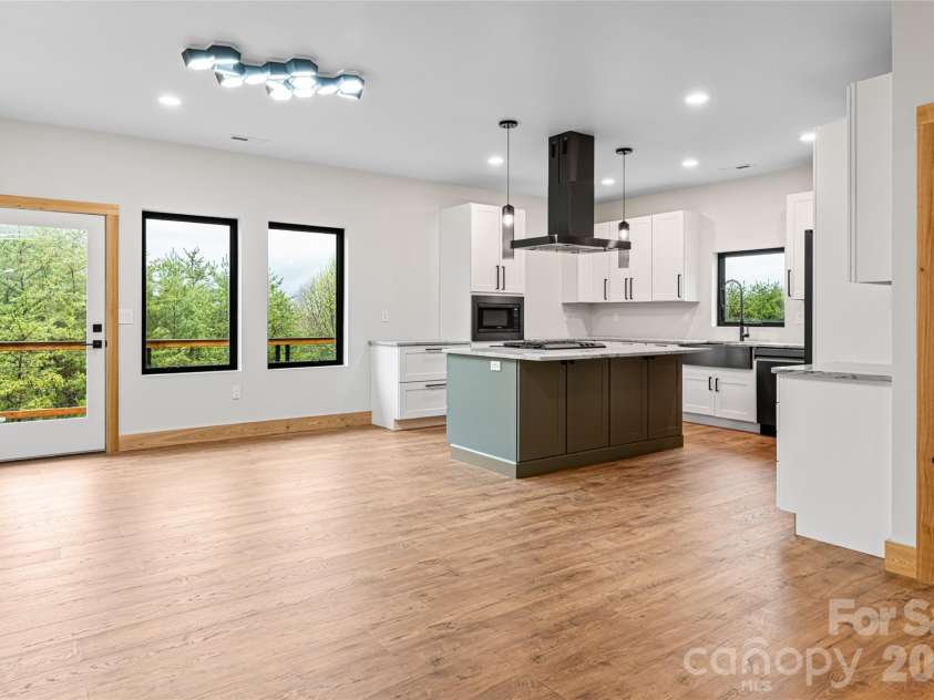 9 Ginger Spice Trail, Weaverville, NC 28787.  MLS# CAR4363754, YatesRealty ID 8154. Looking into kitchen