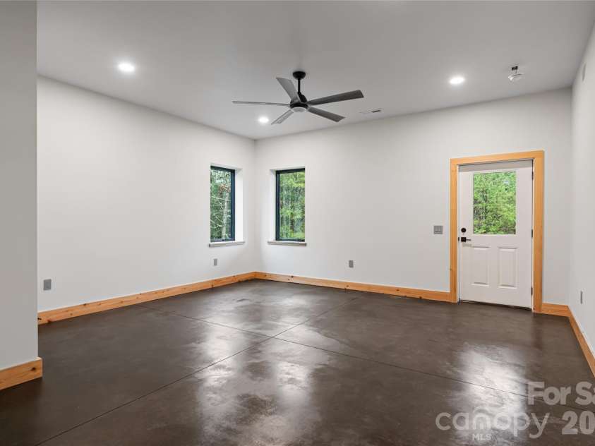 9 Ginger Spice Trail, Weaverville, NC 28787.  MLS# CAR4363754, YatesRealty ID 8154. Third bedroom