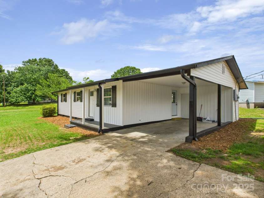 120 Hepler Road, Taylorsville, NC 28681.  MLS# CAR4257055, YatesRealty ID 8155. 