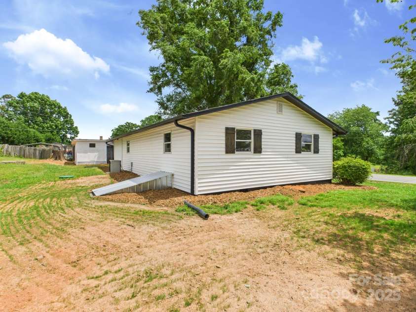 120 Hepler Road, Taylorsville, NC 28681.  MLS# CAR4257055, YatesRealty ID 8155. 