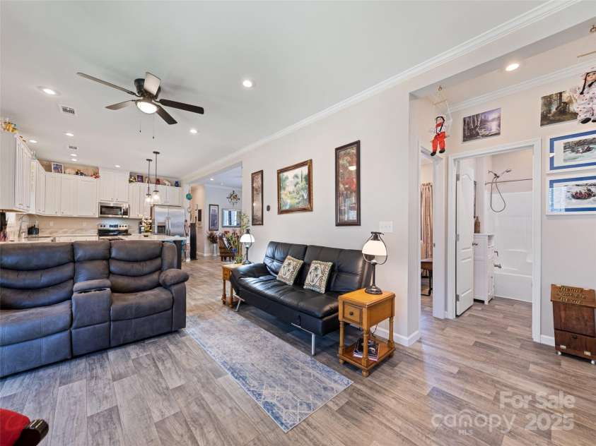 21 Swift Stream Lane, Waynesville, NC 28785.  MLS# CAR4227039, YatesRealty ID 8155. 