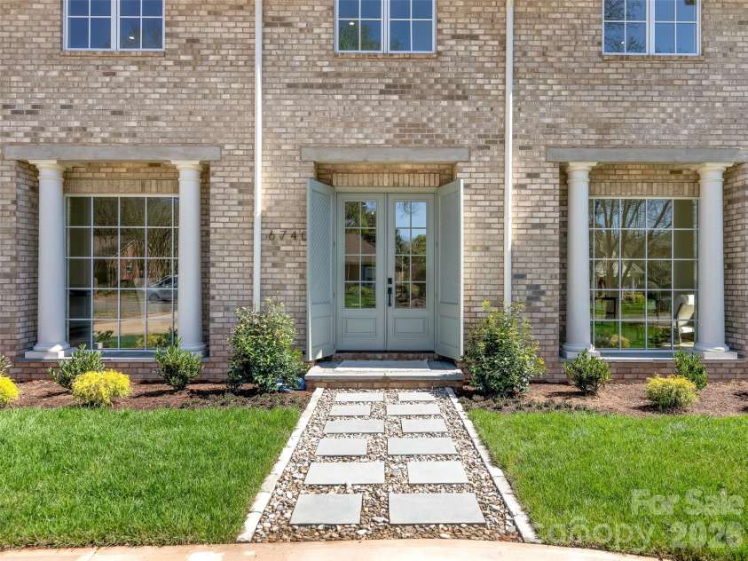 6740 Newhall Road, Charlotte, NC 28270.  MLS# CAR4394590, YatesRealty ID 8156. Front Entrance