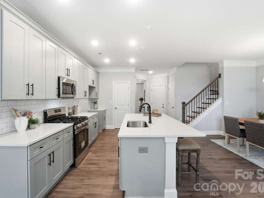 4347 Black Court, Harrisburg, NC 28075.  MLS# CAR4349355, YatesRealty ID 8157. Kitchen
