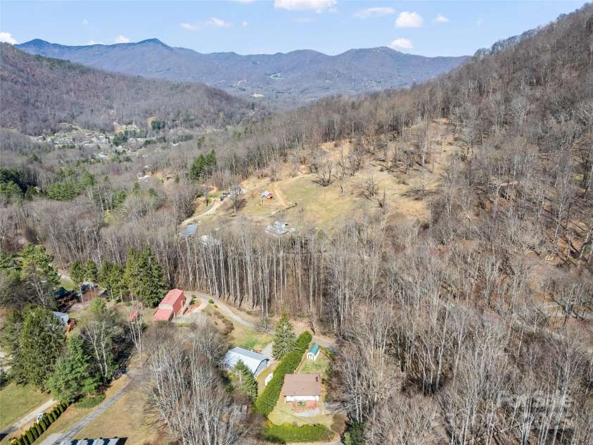 256 Apple Tree Court, Waynesville, NC 28786.  MLS# CAR4240063, YatesRealty ID 8158. 