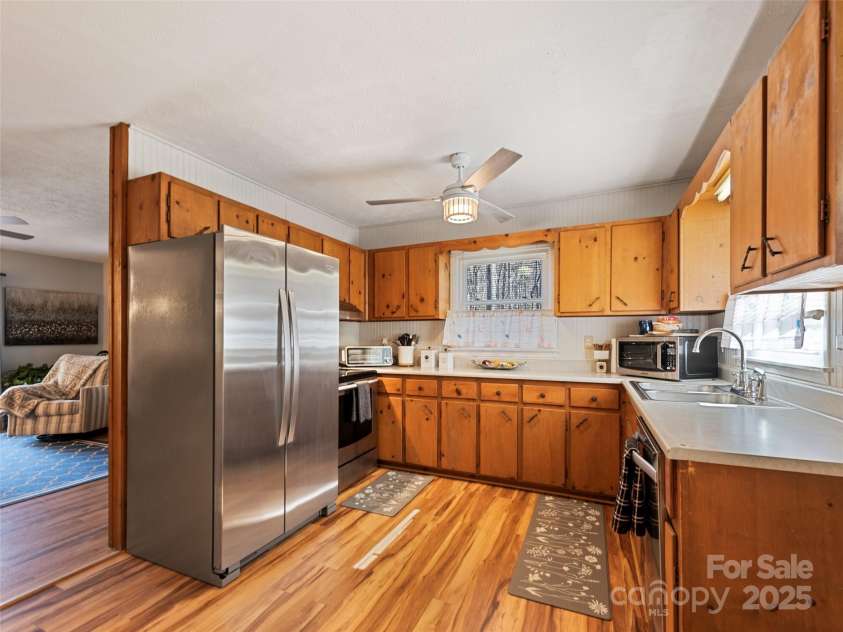 256 Apple Tree Court, Waynesville, NC 28786.  MLS# CAR4240063, YatesRealty ID 8158. 