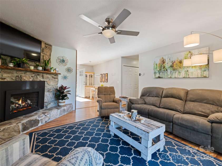 256 Apple Tree Court, Waynesville, NC 28786.  MLS# CAR4240063, YatesRealty ID 8158. 