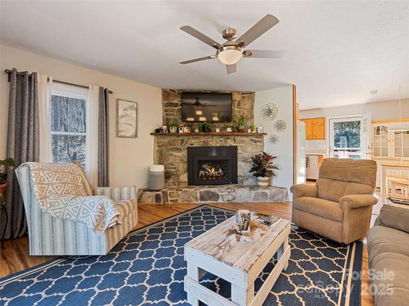 256 Apple Tree Court, Waynesville, NC 28786.  MLS# CAR4240063, YatesRealty ID 8158. 