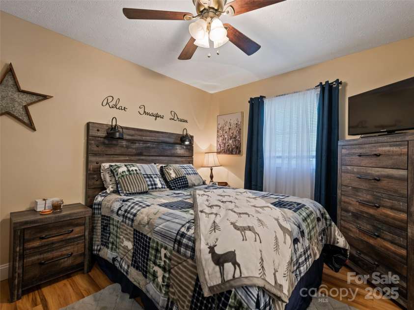 256 Apple Tree Court, Waynesville, NC 28786.  MLS# CAR4240063, YatesRealty ID 8158. 