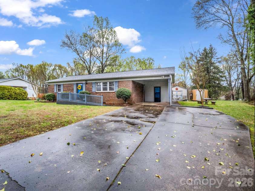 227 Thermal Drive, Forest City, NC 28043.  MLS# CAR4358647, YatesRealty ID 8159. 