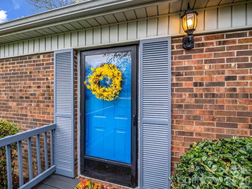 227 Thermal Drive, Forest City, NC 28043.  MLS# CAR4358647, YatesRealty ID 8159. 