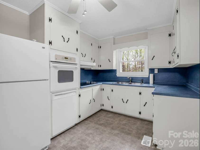 227 Thermal Drive, Forest City, NC 28043.  MLS# CAR4358647, YatesRealty ID 8159. 