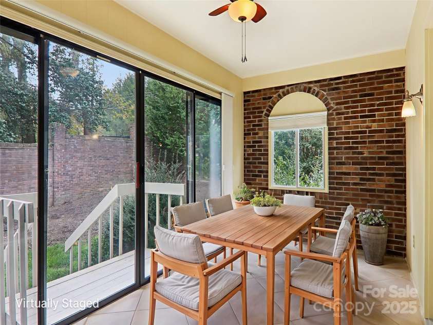 102 Glenbrook Drive, Hendersonville, NC 28739.  MLS# CAR4313168, YatesRealty ID 8160. 