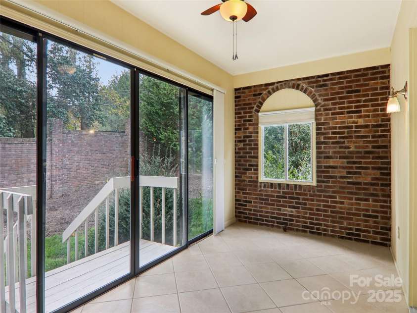 102 Glenbrook Drive, Hendersonville, NC 28739.  MLS# CAR4313168, YatesRealty ID 8160. 