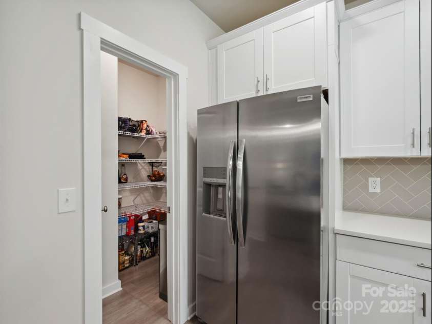 1045 Cavalier Lane, Rock Hill, SC 29730.  MLS# CAR4244737, YatesRealty ID 8160. Walk-in pantry