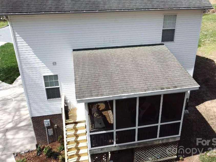 106 Zachary Kent Drive, Archdale, NC 27263.  MLS# CAR4243527, YatesRealty ID 8162. 