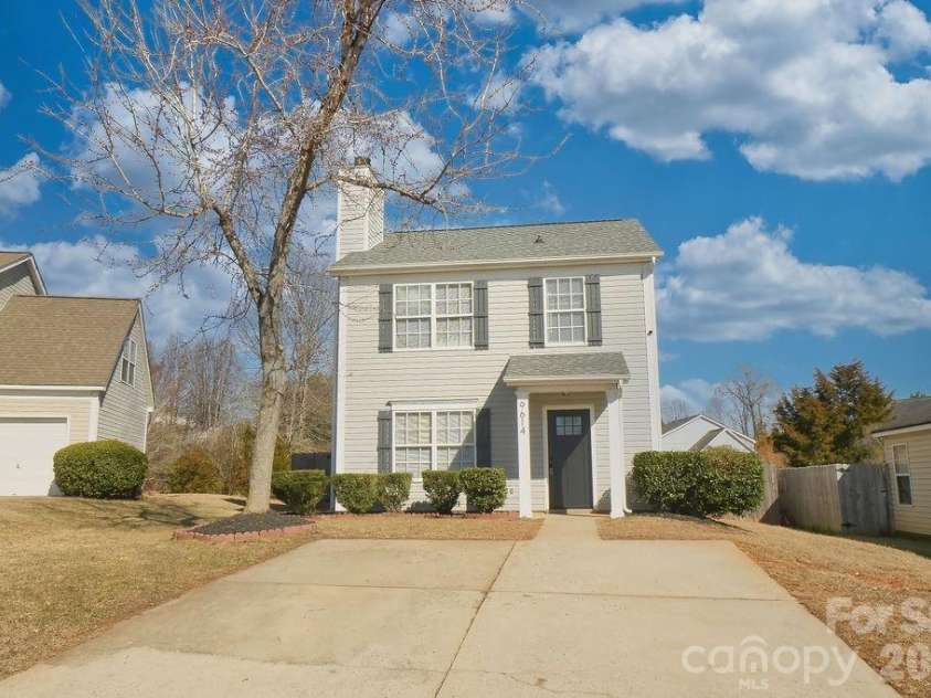 9614 Rau Court, Charlotte, NC 28215.  MLS# CAR4346635, YatesRealty ID 8162. 