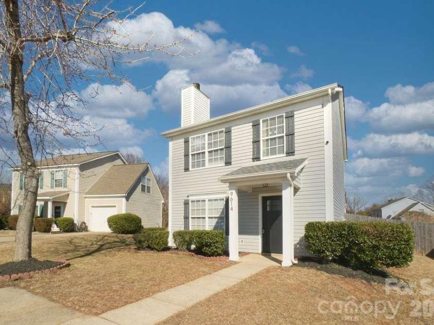 9614 Rau Court, Charlotte, NC 28215.  MLS# CAR4346635, YatesRealty ID 8162. 