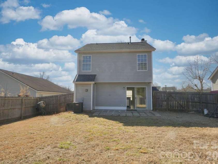 9614 Rau Court, Charlotte, NC 28215.  MLS# CAR4346635, YatesRealty ID 8162. 