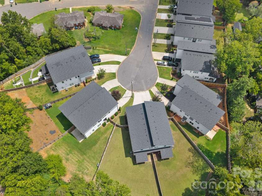 101 Mattoon Street, Charlotte, NC 28216.  MLS# CAR4394522, YatesRealty ID 8163. 