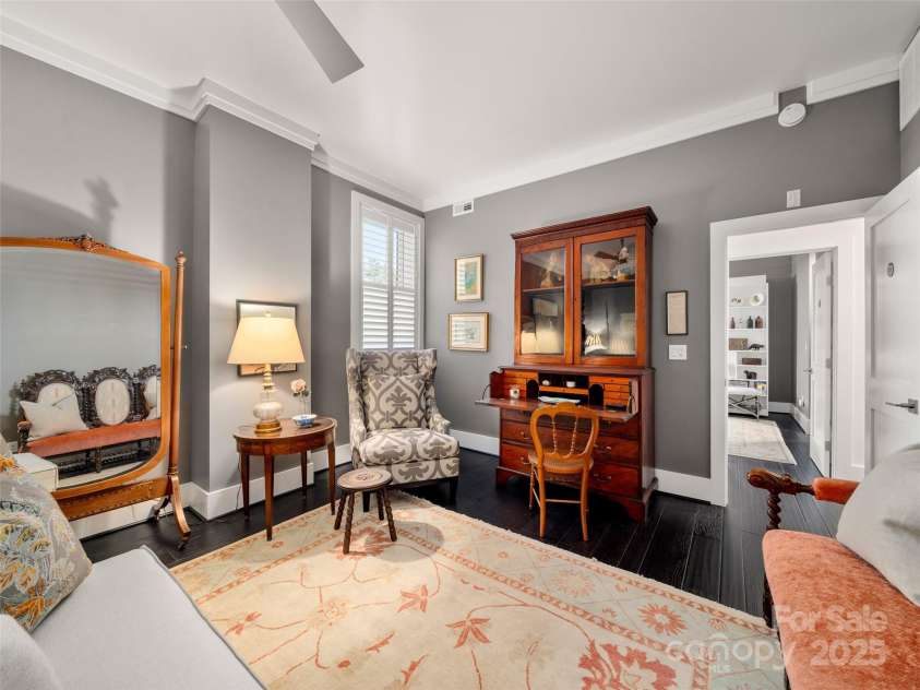 538 Main Street, Hendersonville, NC 28792.  MLS# CAR4250407, YatesRealty ID 8163. 