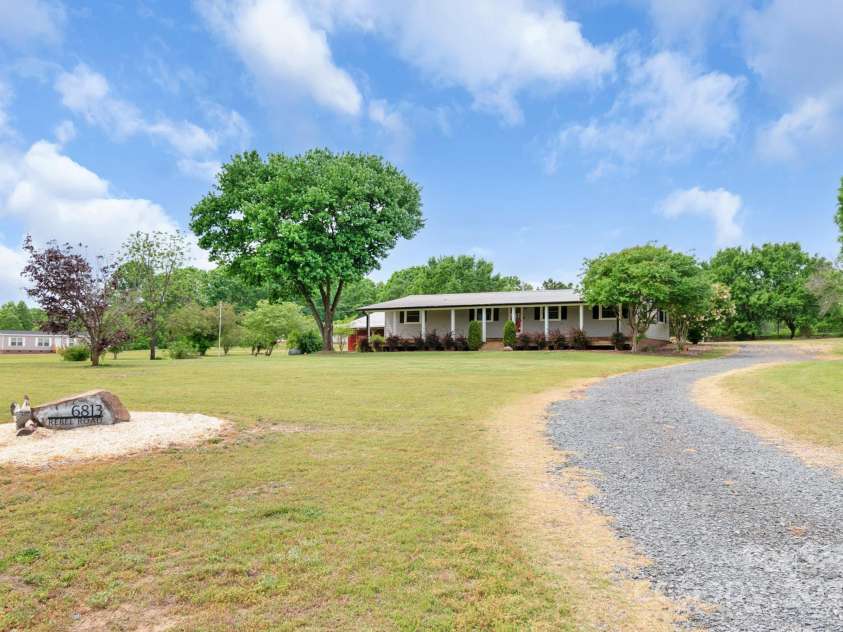 6813 Rebel Road, Marshville, NC 28103.  MLS# CAR4250284, YatesRealty ID 8164. 