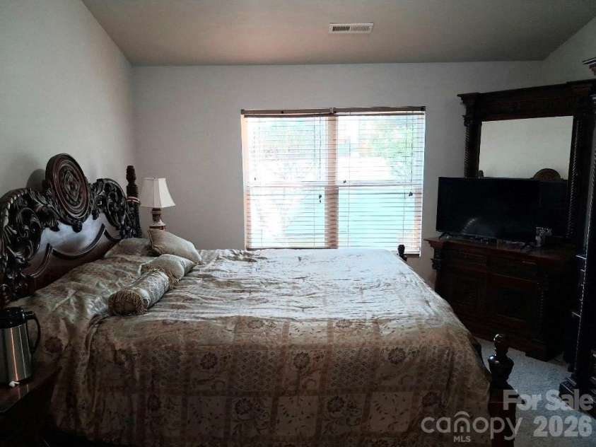 1035 Silvertrace Drive, Salisbury, NC 28144.  MLS# CAR4358683, YatesRealty ID 8166. 