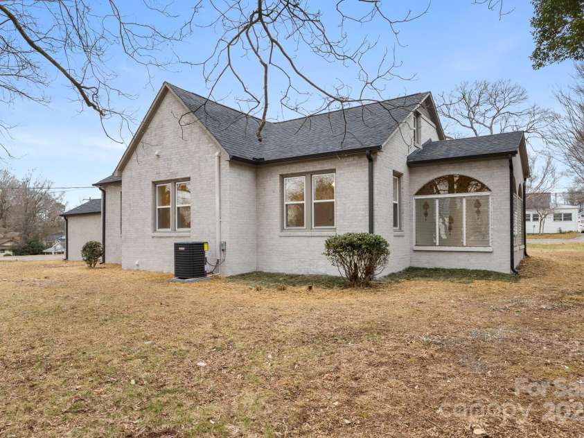 315 2nd Street, Cherryville, NC 28021.  MLS# CAR4218546, YatesRealty ID 8166. 